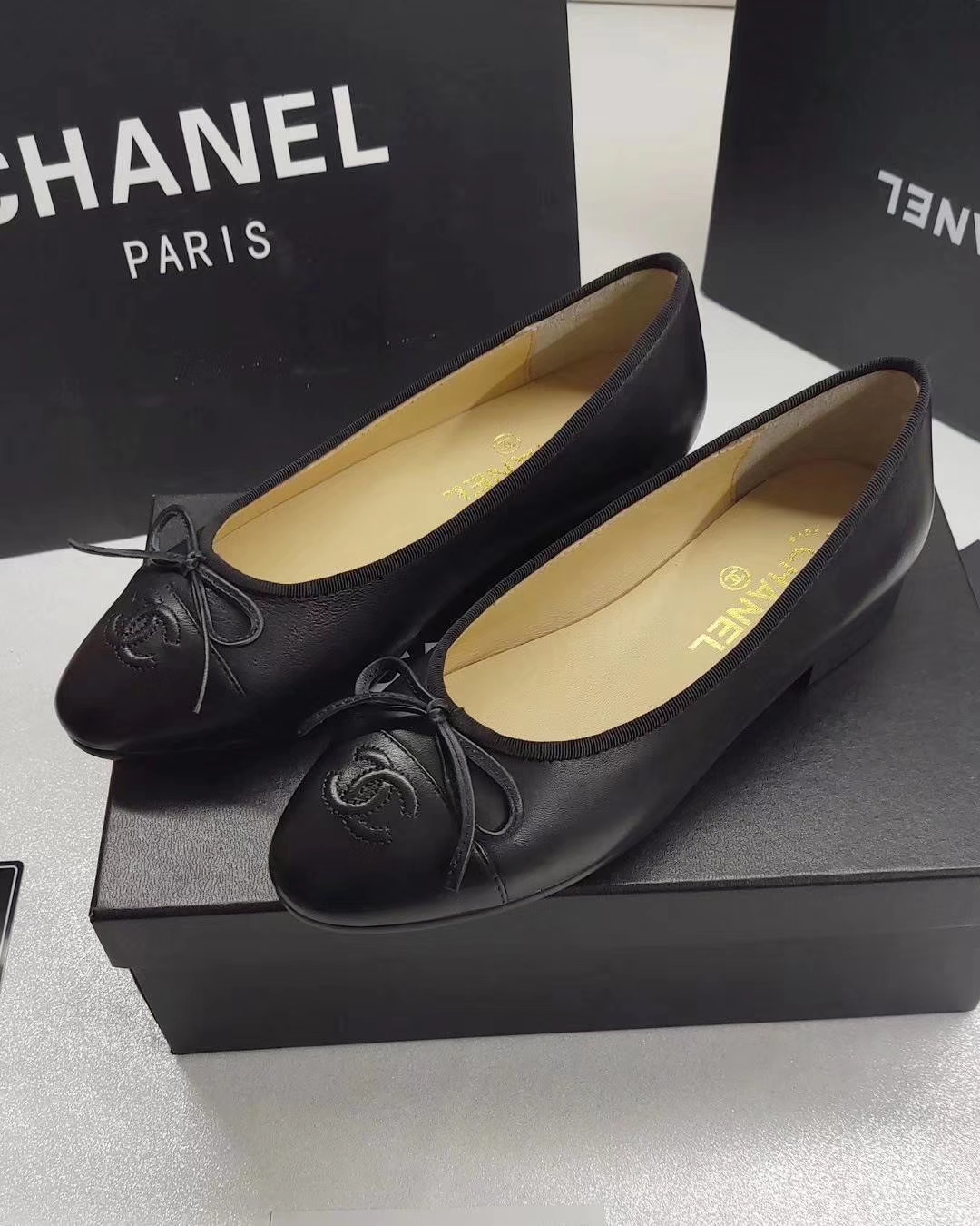Women's high heels